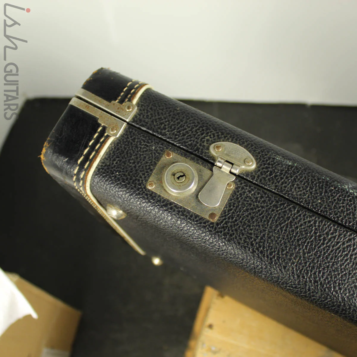 60s/70s Fender Bass Case - Image 5
