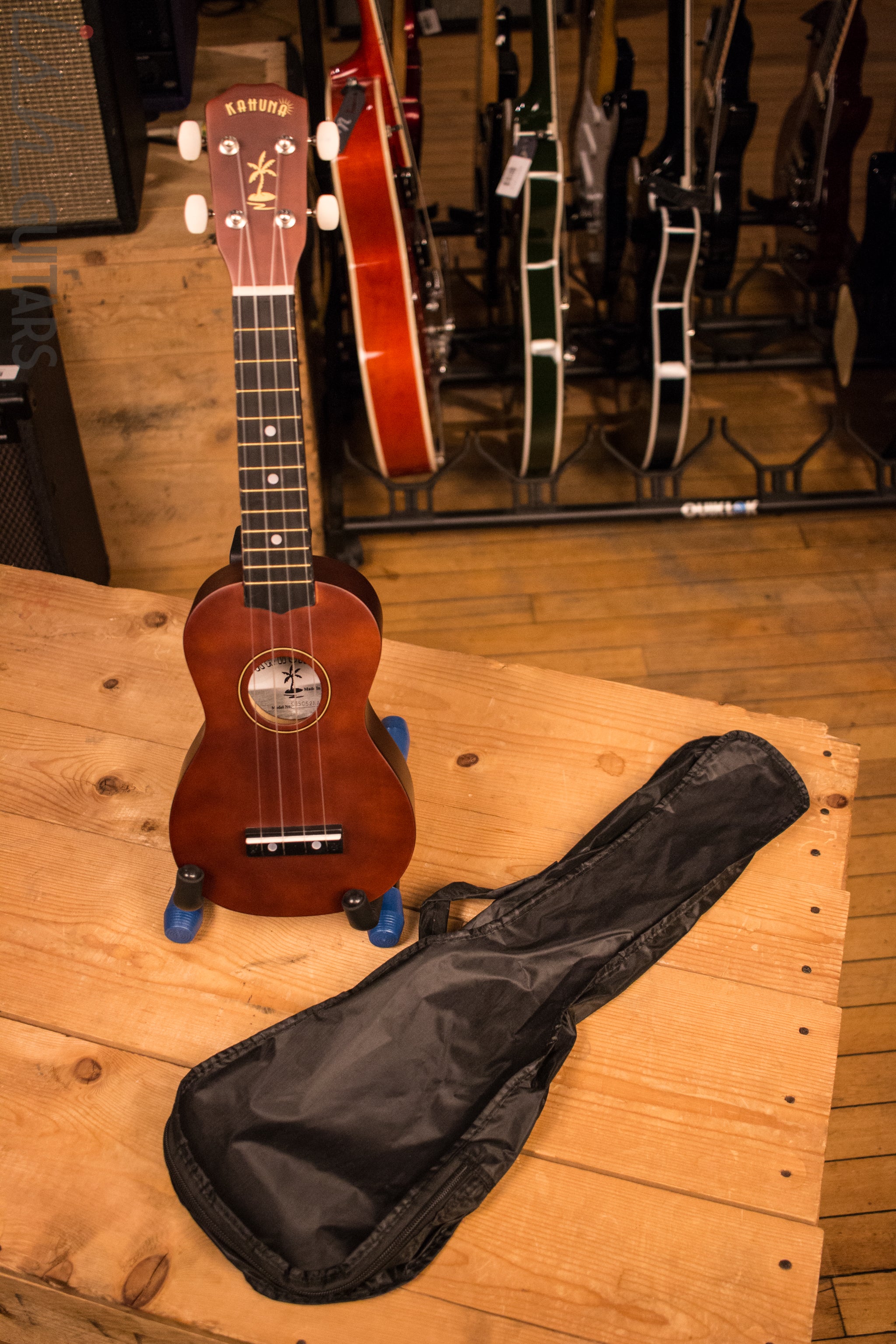 Kahuna Ukulele Natural - Image 4