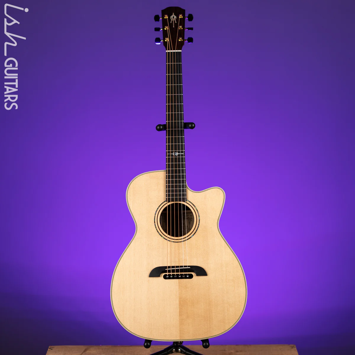 Alvarez FYM70CE Yairi Grand Masterworks OM Acoustic-Electric Guitar Natural Demo - Image 2