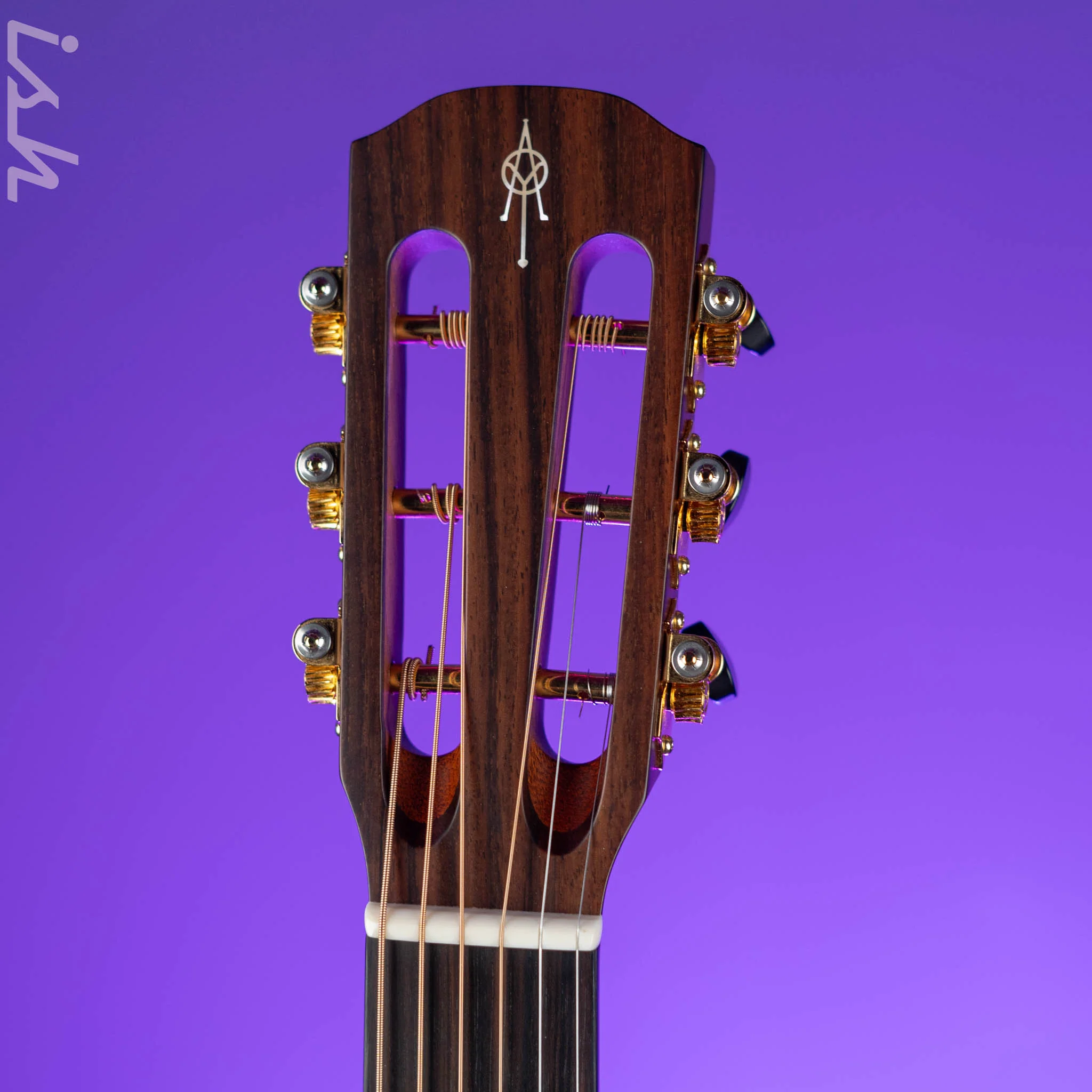 Alvarez Yairi Masterworks DYMR70SB Dreadnought Slope Shoulder Sunburst - Image 5