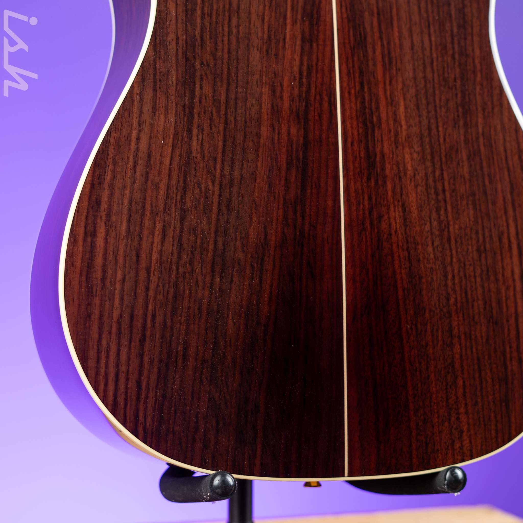 Alvarez Yairi Masterworks DYMR70SB Dreadnought Slope Shoulder Sunburst - Image 9