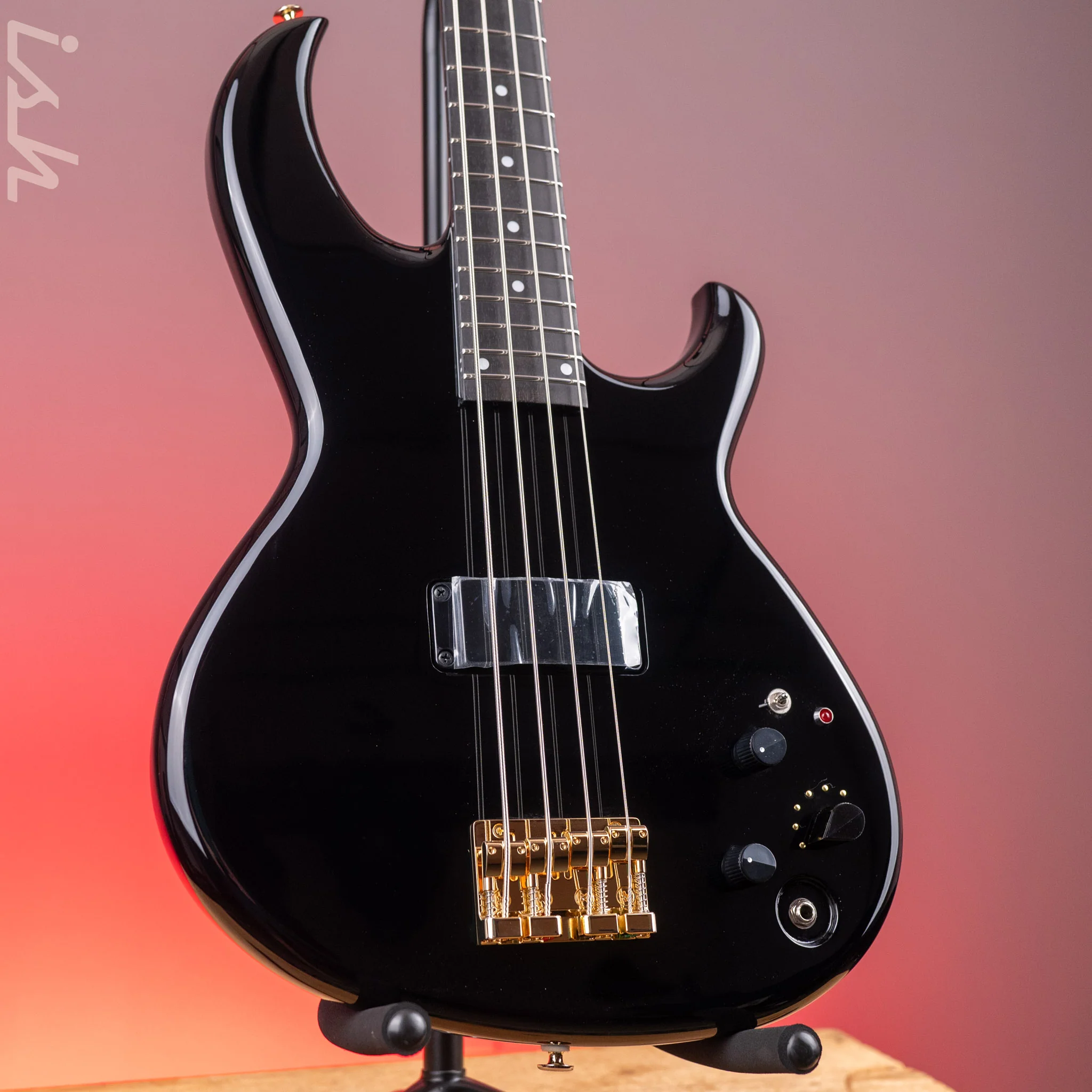 Aria Pro II SB-1000 4-String Bass Black