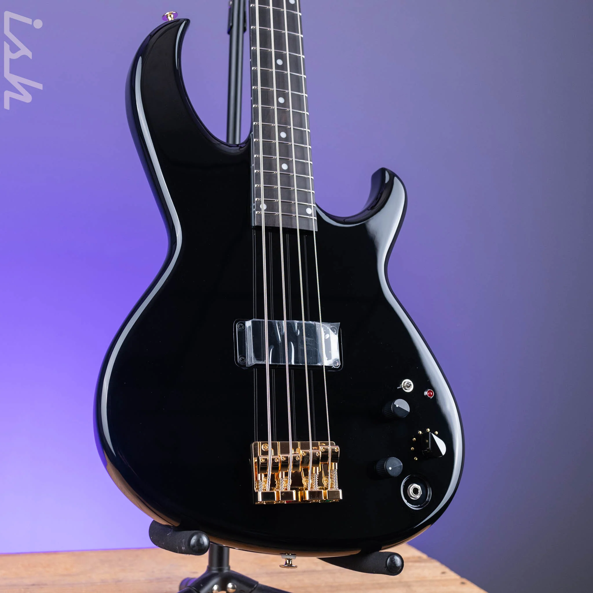 Aria Pro II SB-1000 4-String Bass Black