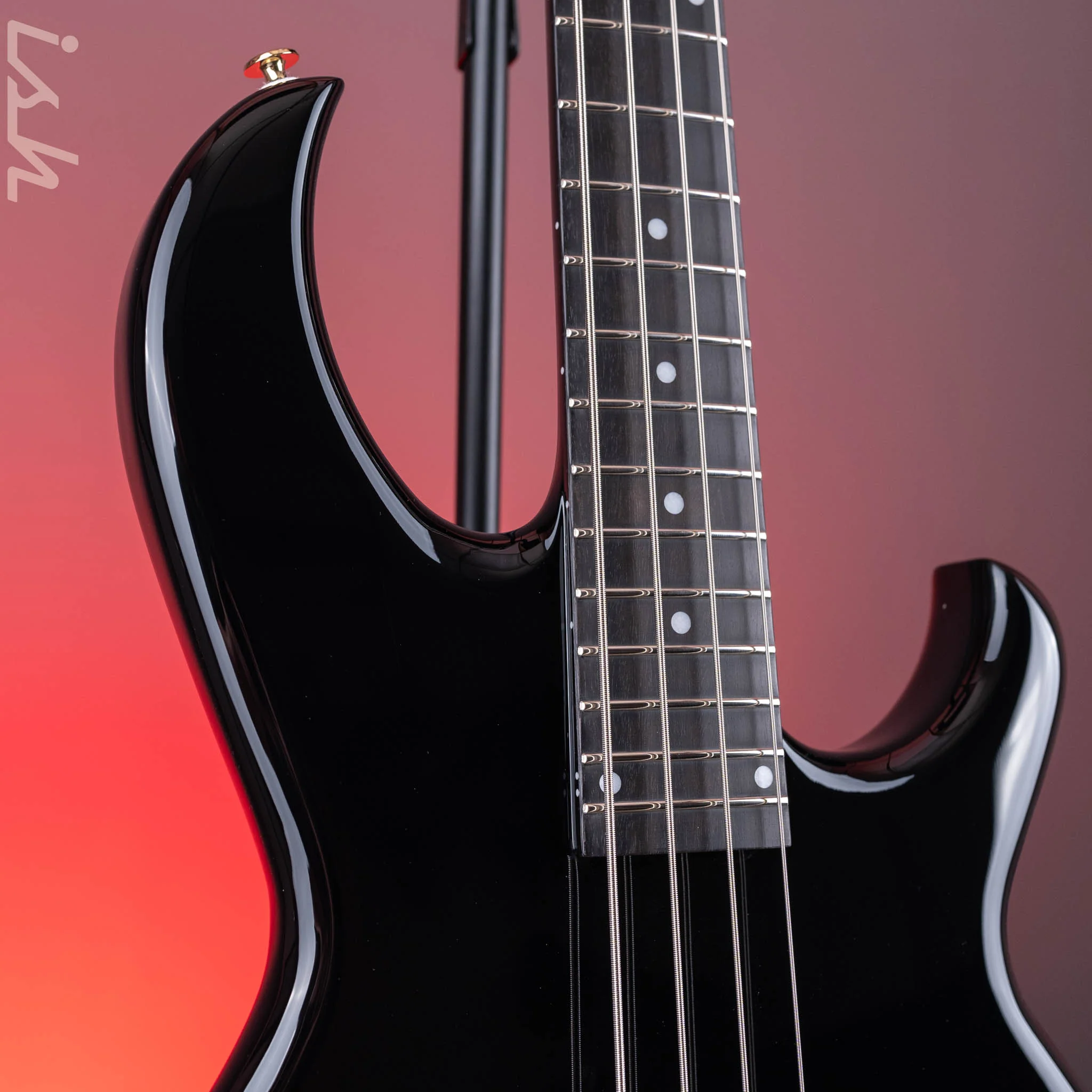Aria Pro II SB-1000 4-String Bass Solid Black - Image 3