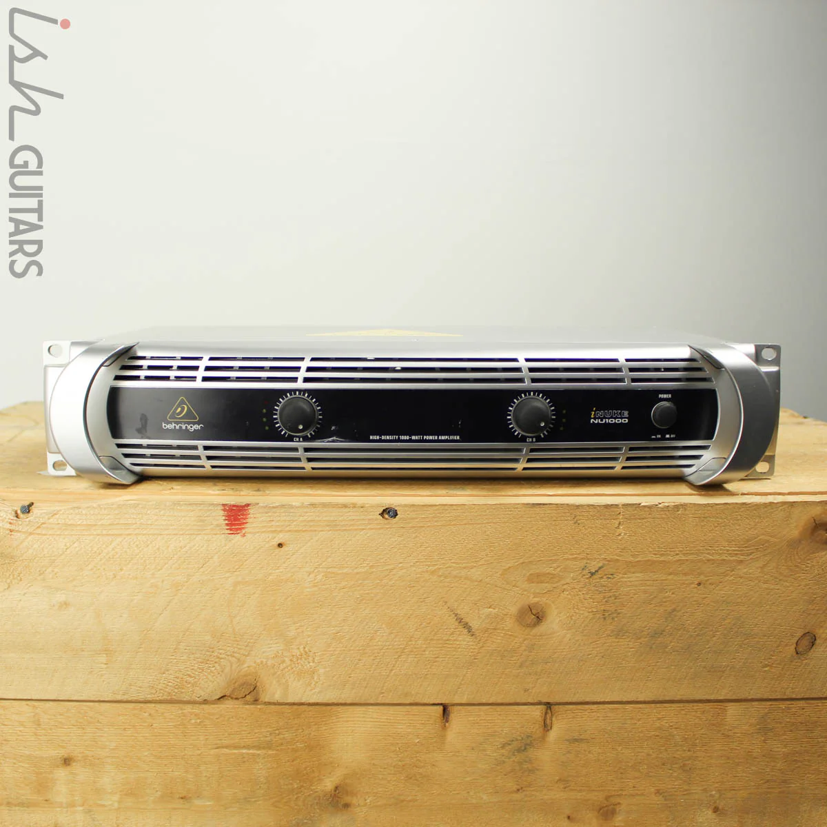 Behringer iNuke NU1000 Power Amp