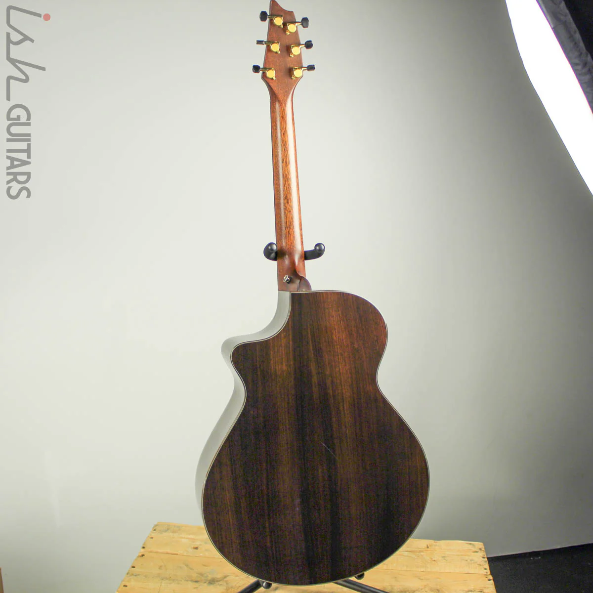 Breedlove Cascade J25/CRE Acoustic - Image 9
