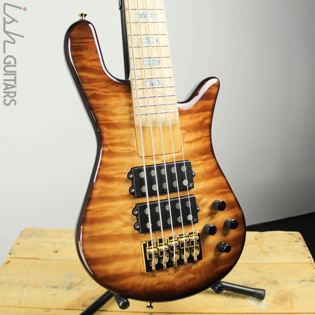 NAMM 2018 USA Spector NS-5H2W Wide Spacing Bolt On 5 String Bass