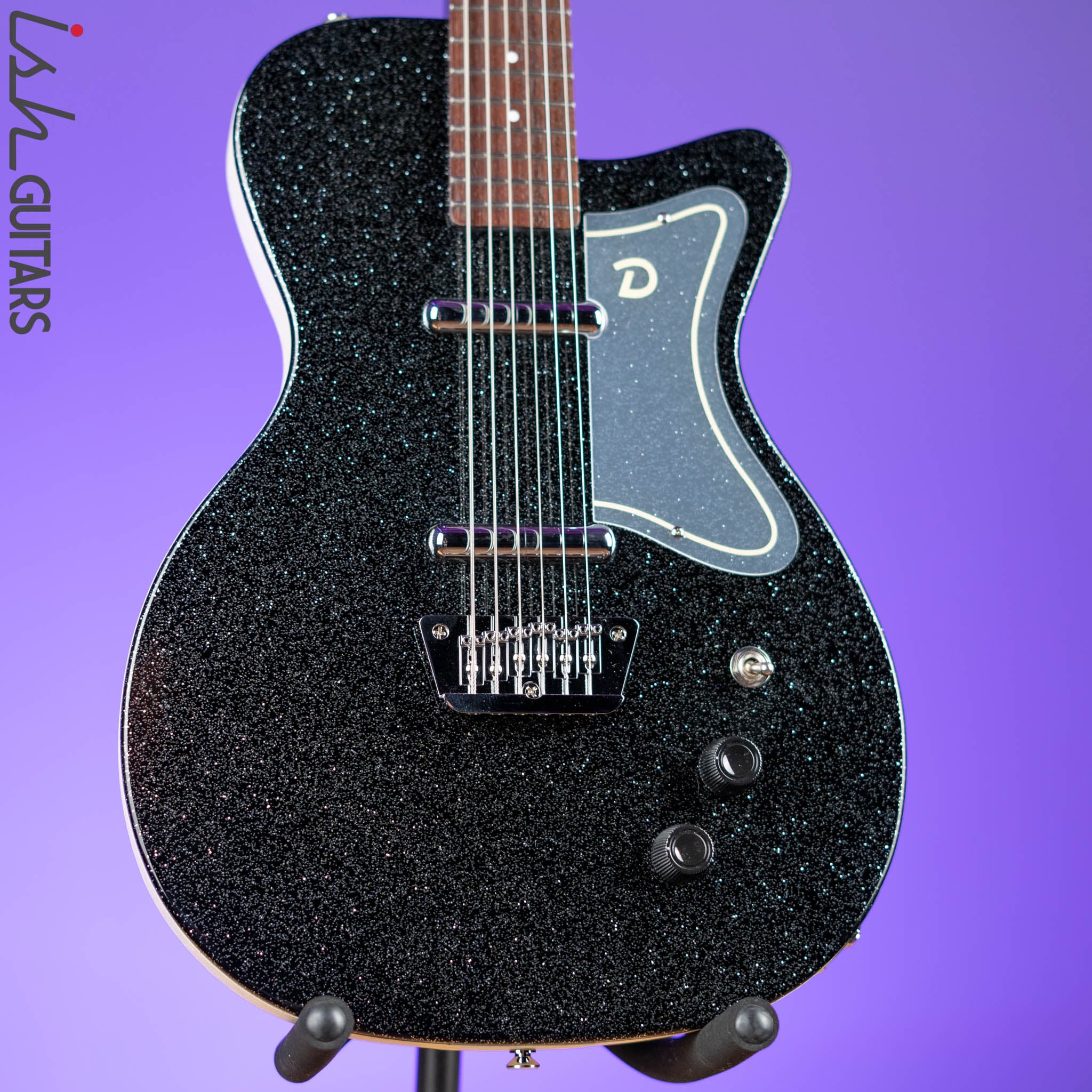 Danelectro ‘56 Baritone Black Metal Flake