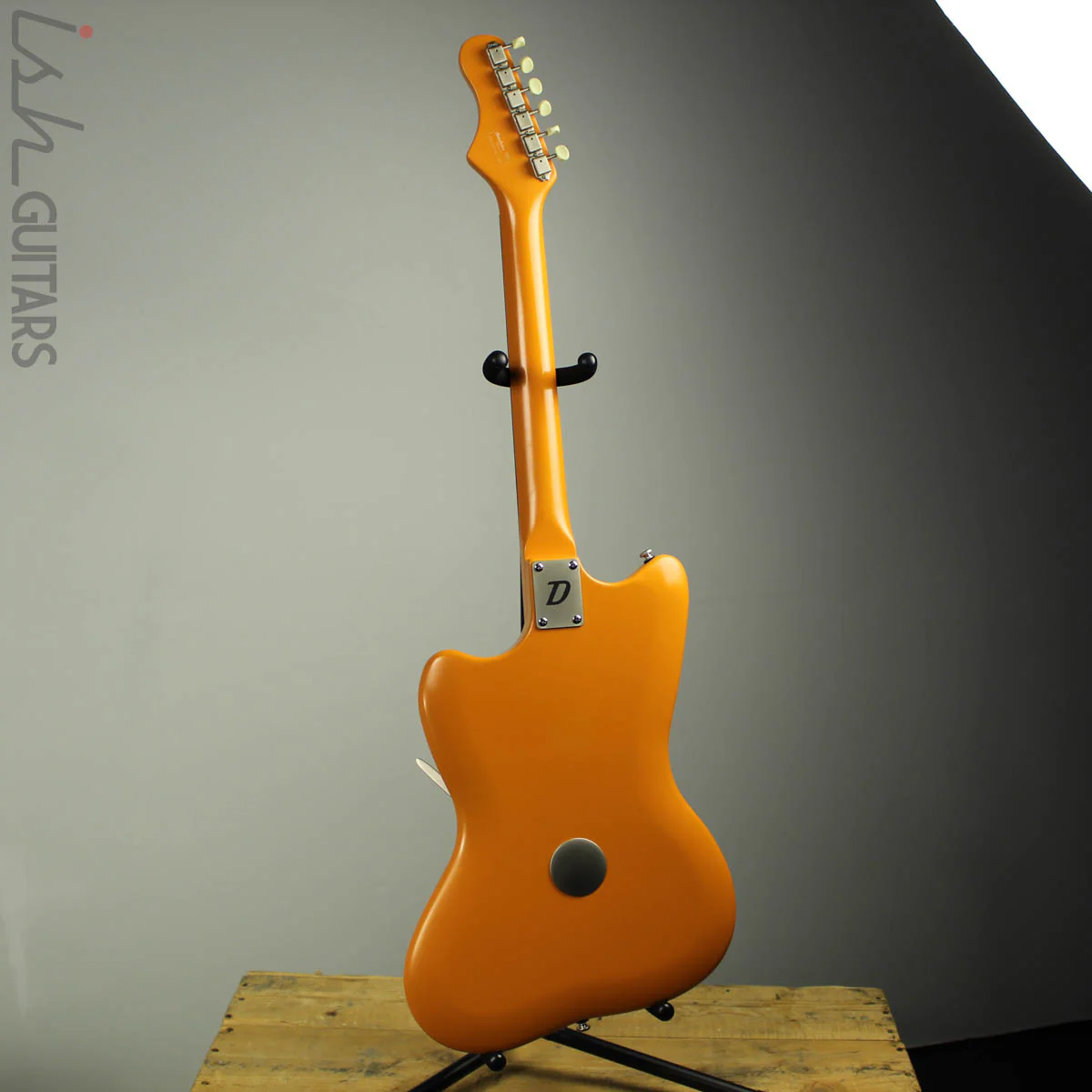 Danelectro Dead On ‘67 Tangerine Surf Orange - Image 7