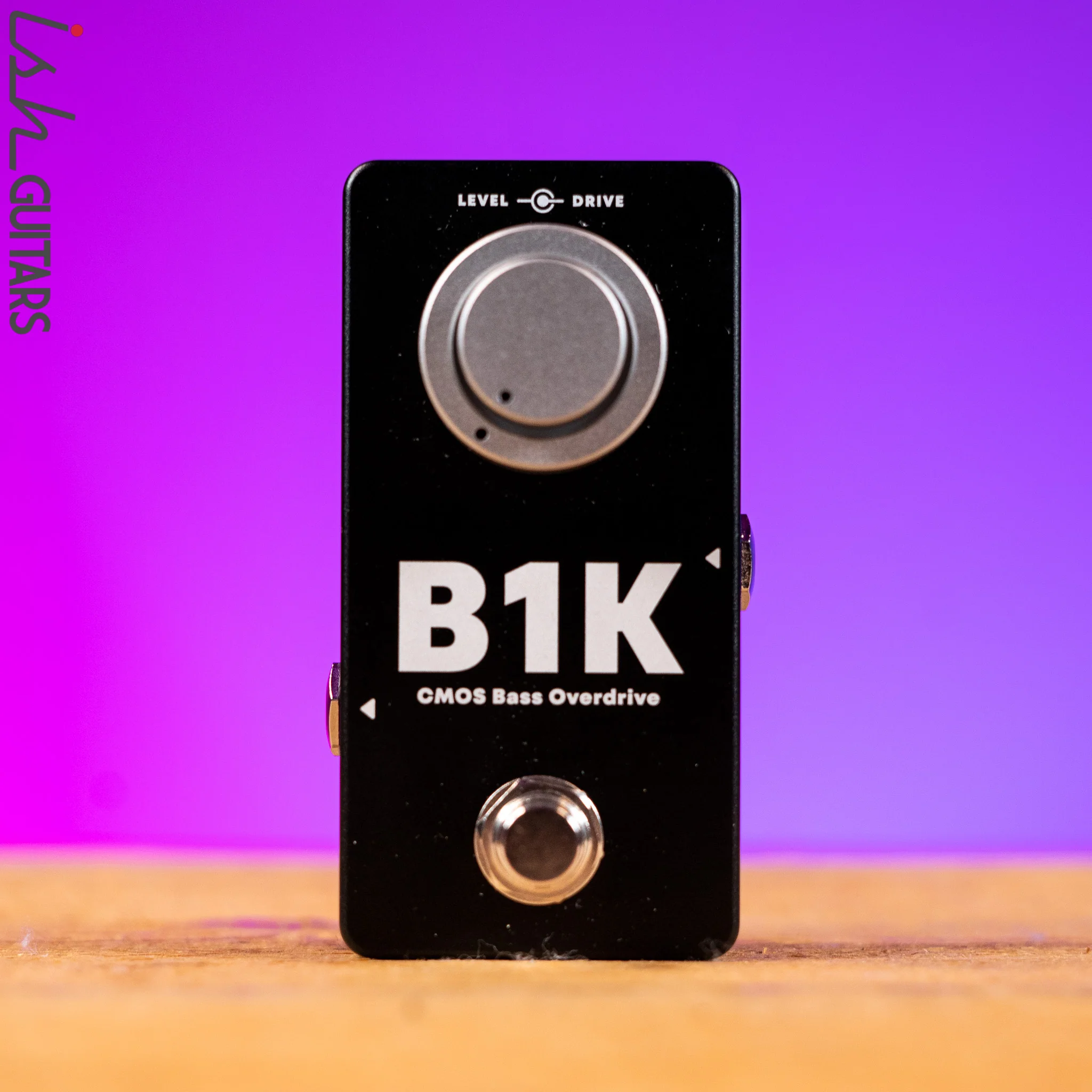 Darkglass Microtubes B1K Distortion Effects Pedal Black Demo