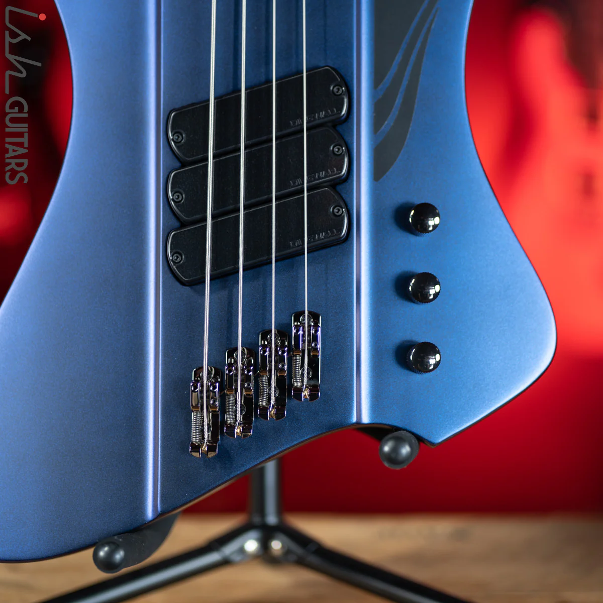 Dingwall D-Roc Standard 4-String Bass Matte Blue to Purple Colorshift - Image 4