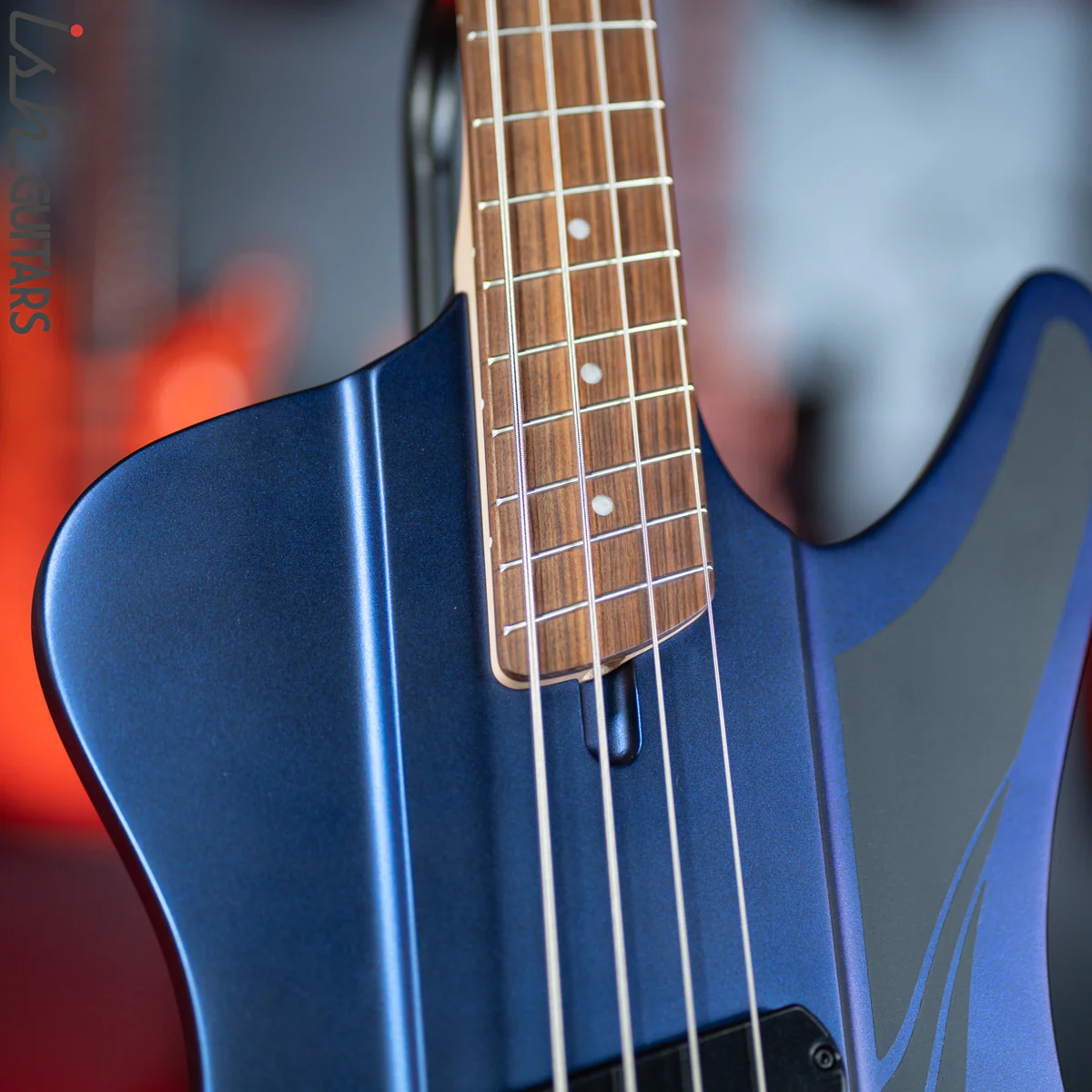 Dingwall D-Roc Standard 4-String Matte Blue to Purple Colorshift - Image 5