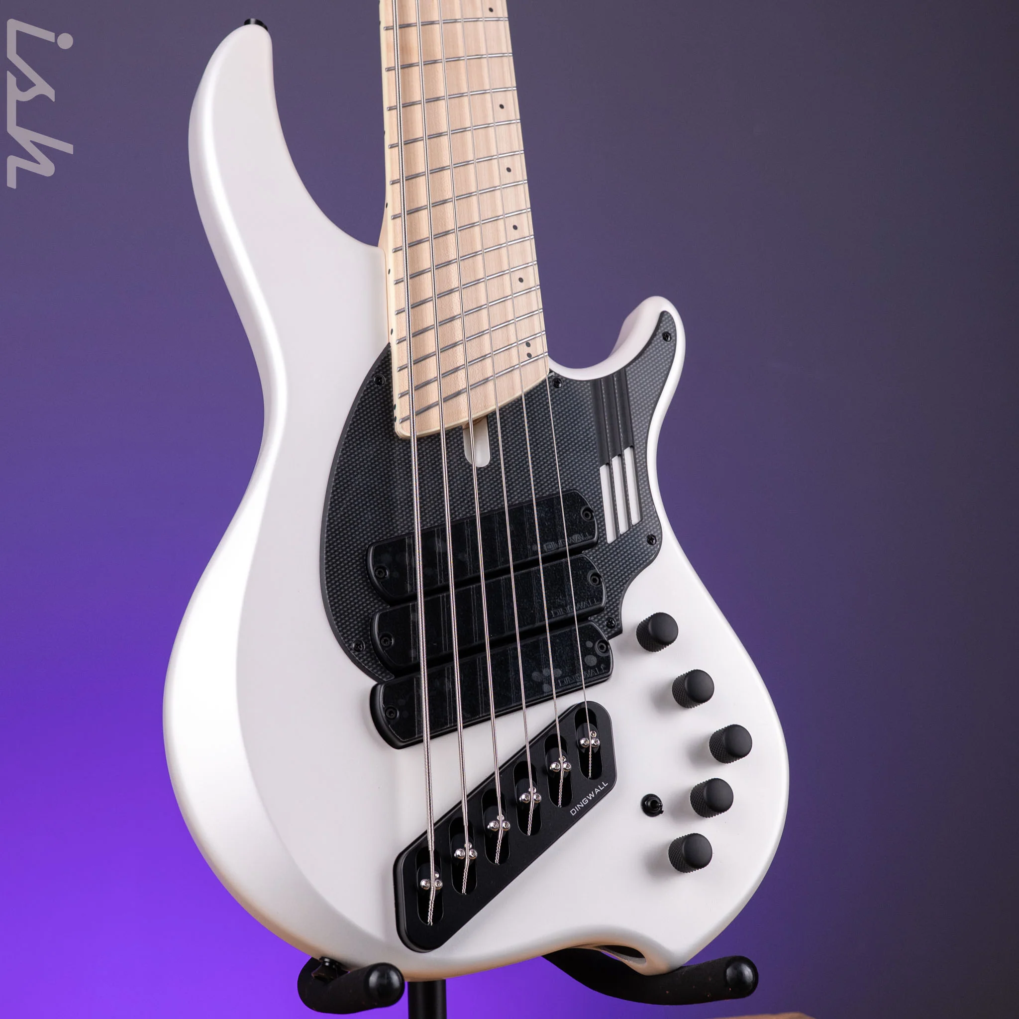 Dingwall NG-3 6-String Bass Matte Ducati Pearl White