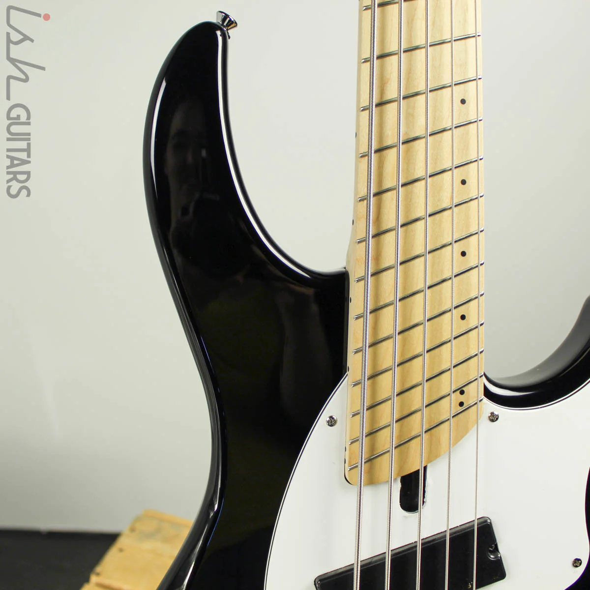 2016 Dingwall Combustion 5-string Black B-Stock - Image 4