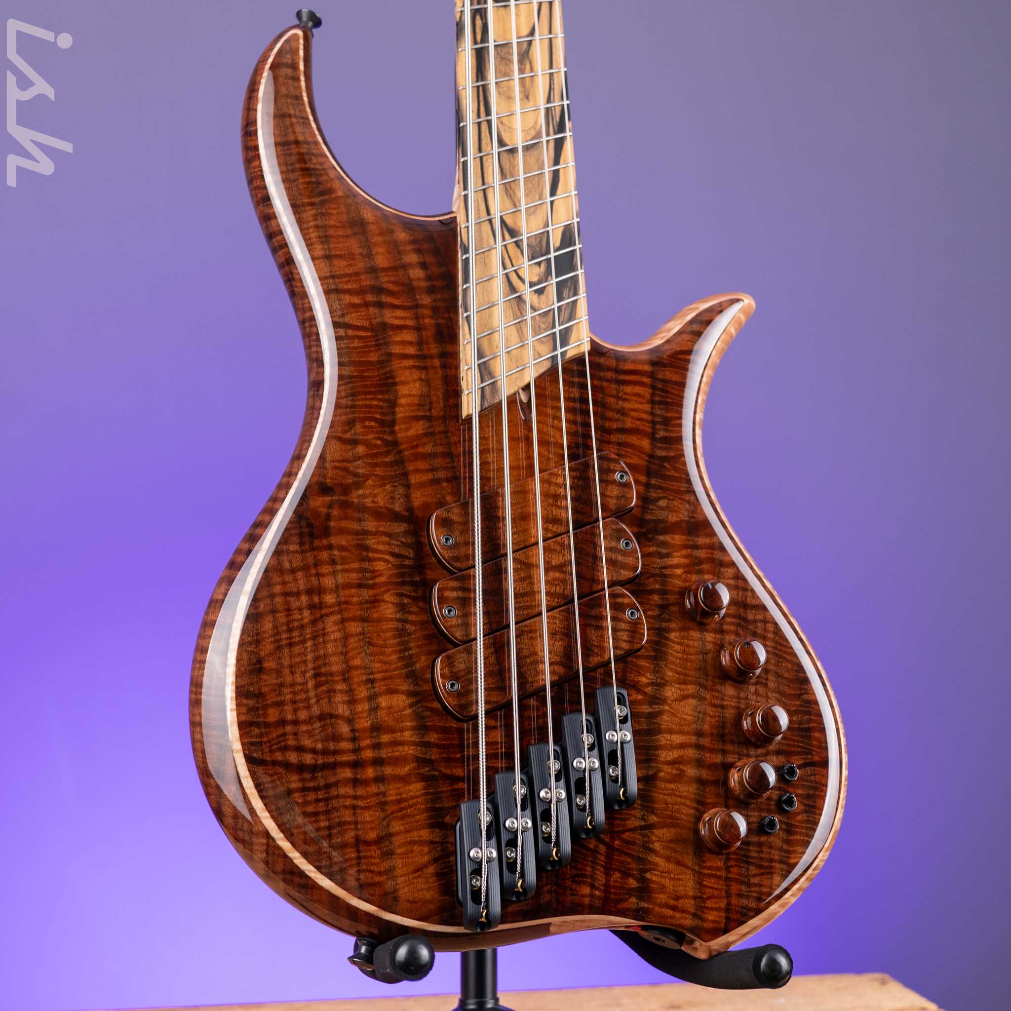 Dingwall Prima Artist Custom Shop 5-String Bass