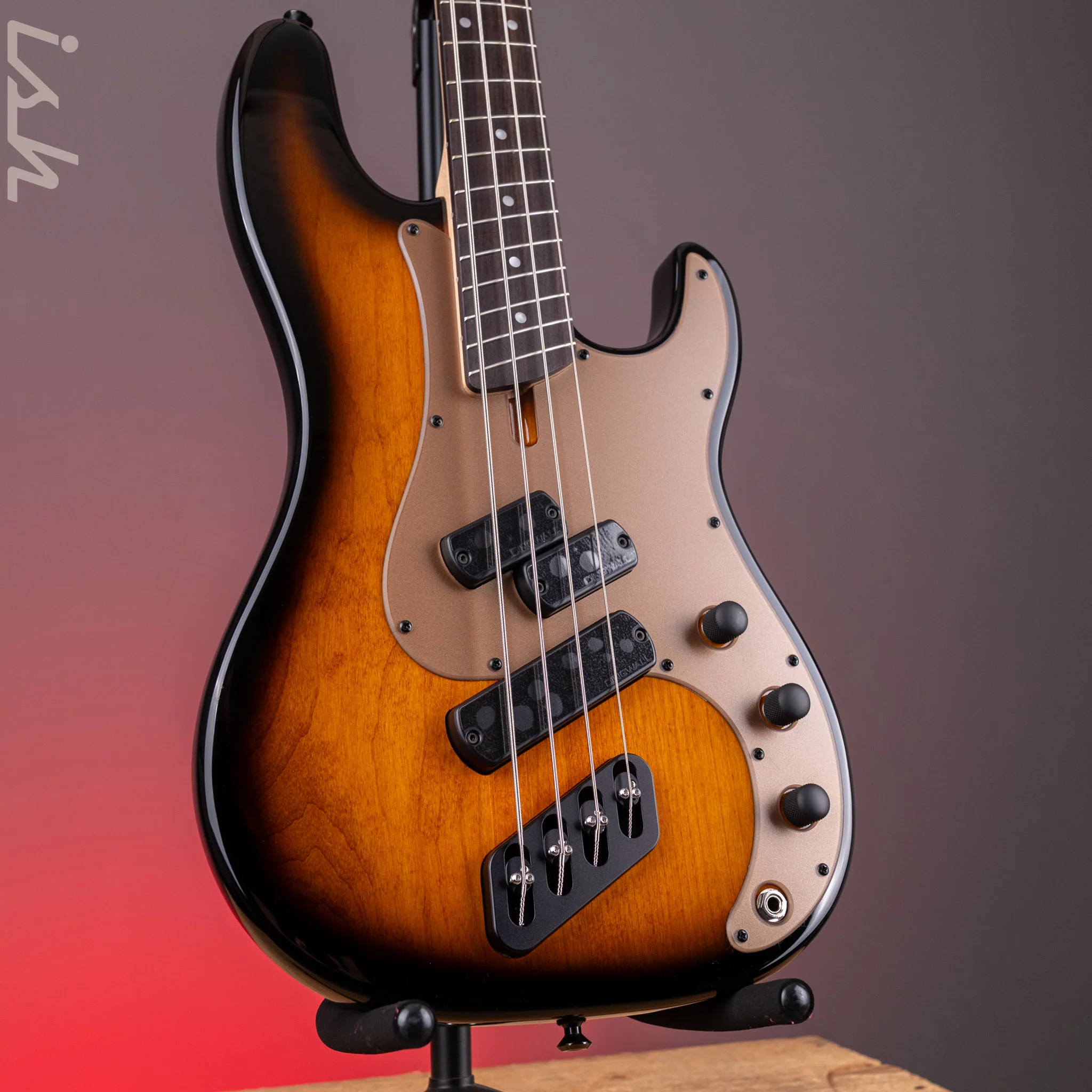 Dingwall SP1 4-String Bass Gloss Vintageburst