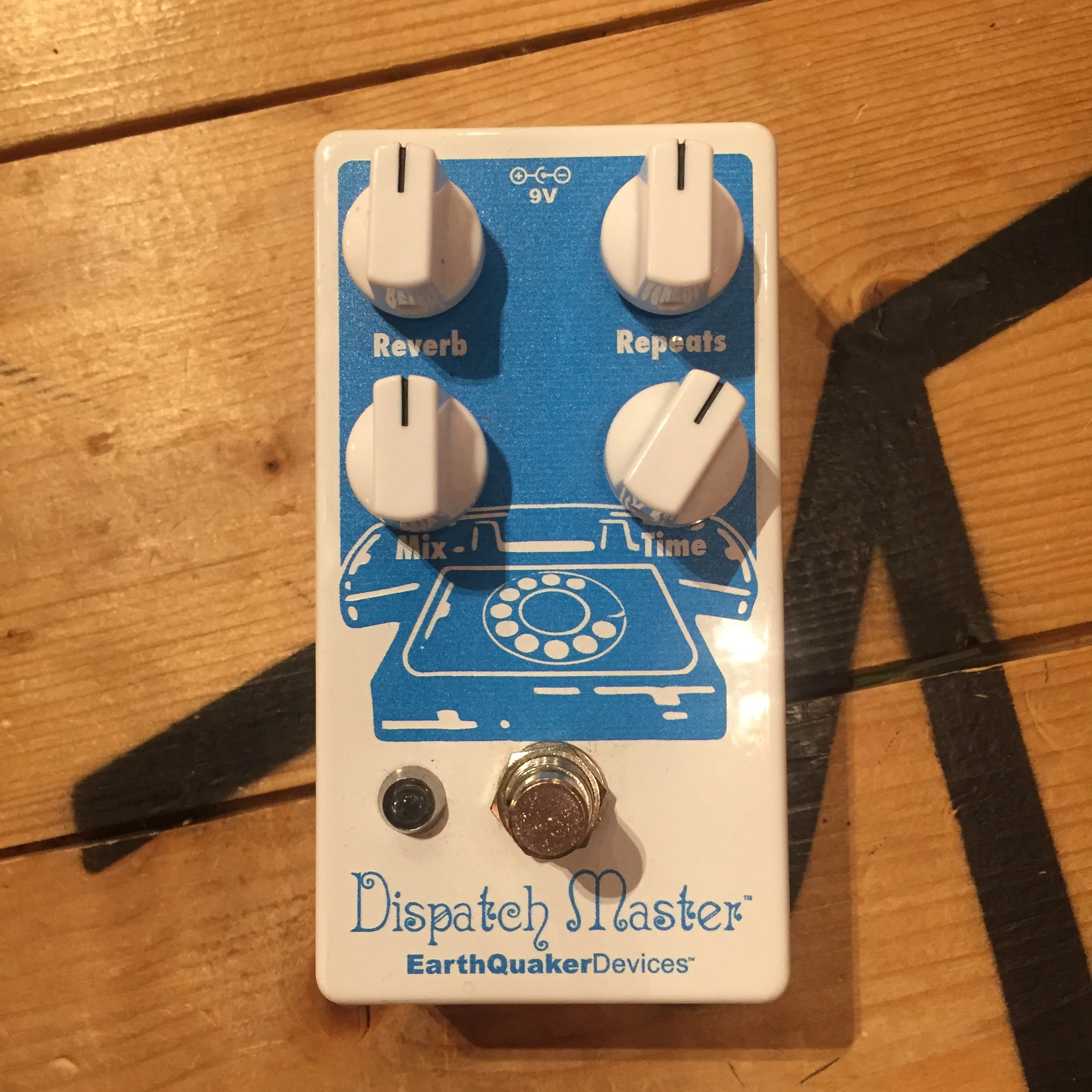 EarthQuaker Dispatch Master Pedal