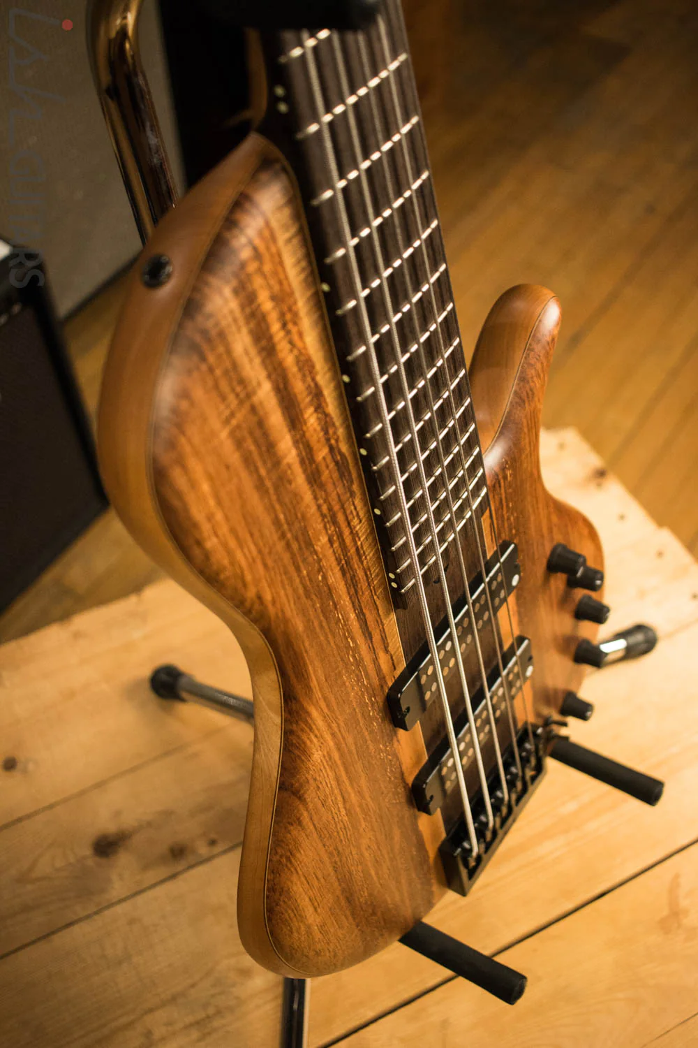 Elrick Singlecut Neck Through Bass Guitar Wenge Neck - Image 6