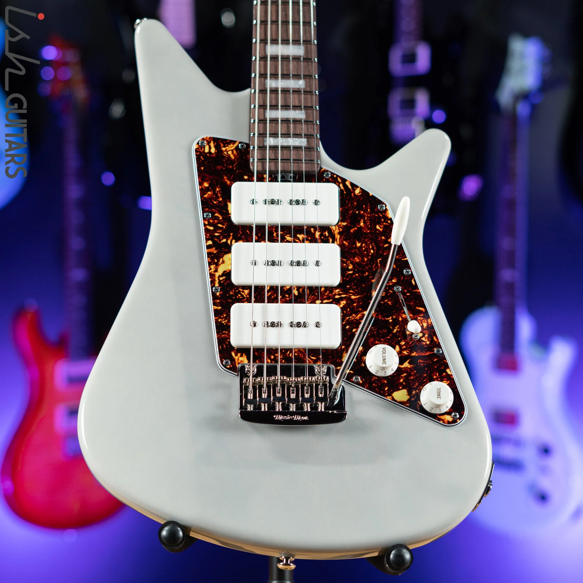 Ernie Ball Music Man BFR Albert Lee MM90 Ghost In a Shell White Demo