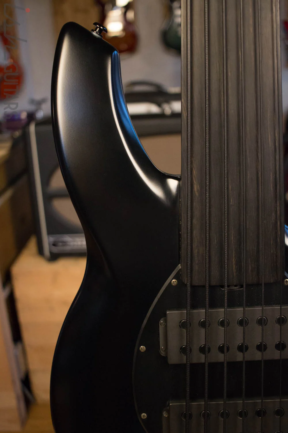 Ernie Ball Music Man Bongo 6 HH Fretless Stealth - Image 3