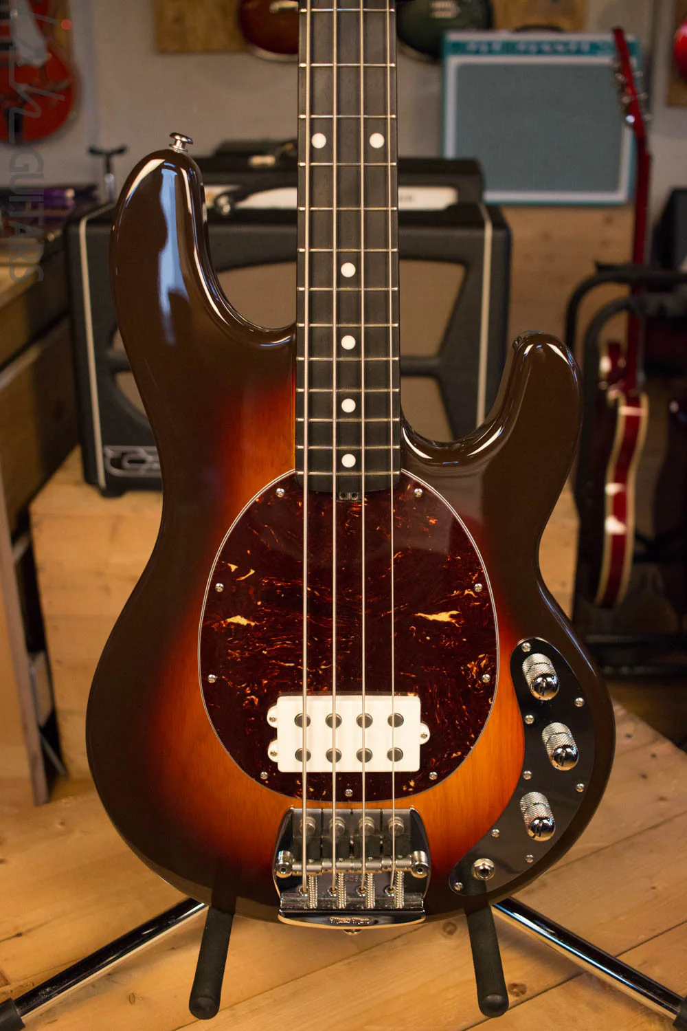 Ernie Ball Music Man Stingray Classic CUSTOM