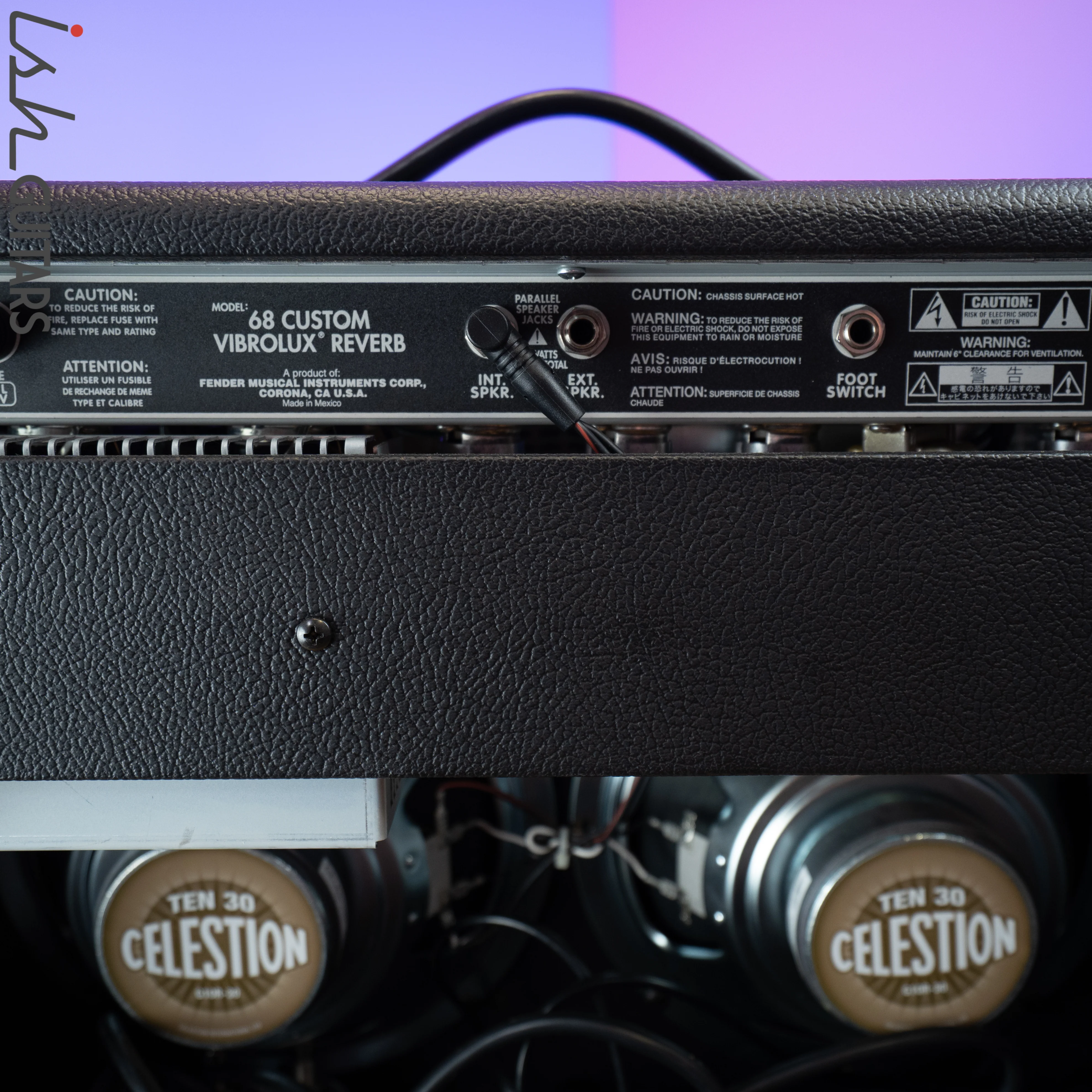 Fender ‘68 Custom Vibrolux Reverb Reissue 2x10 Combo - Image 10