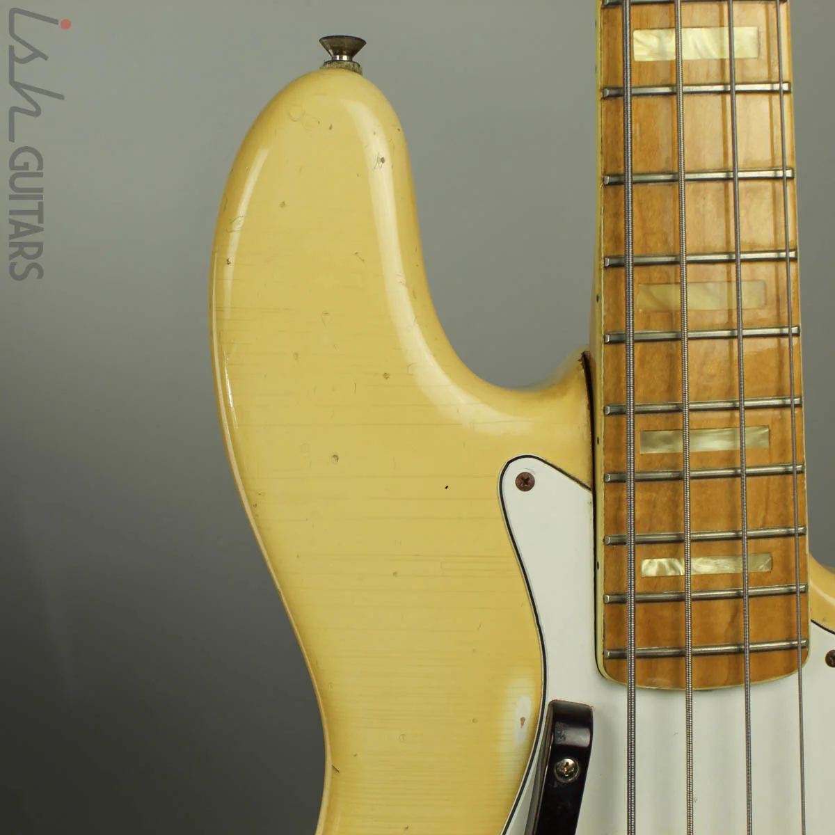 1976 Fender Jazz Bass Rare Olympic White - Image 3