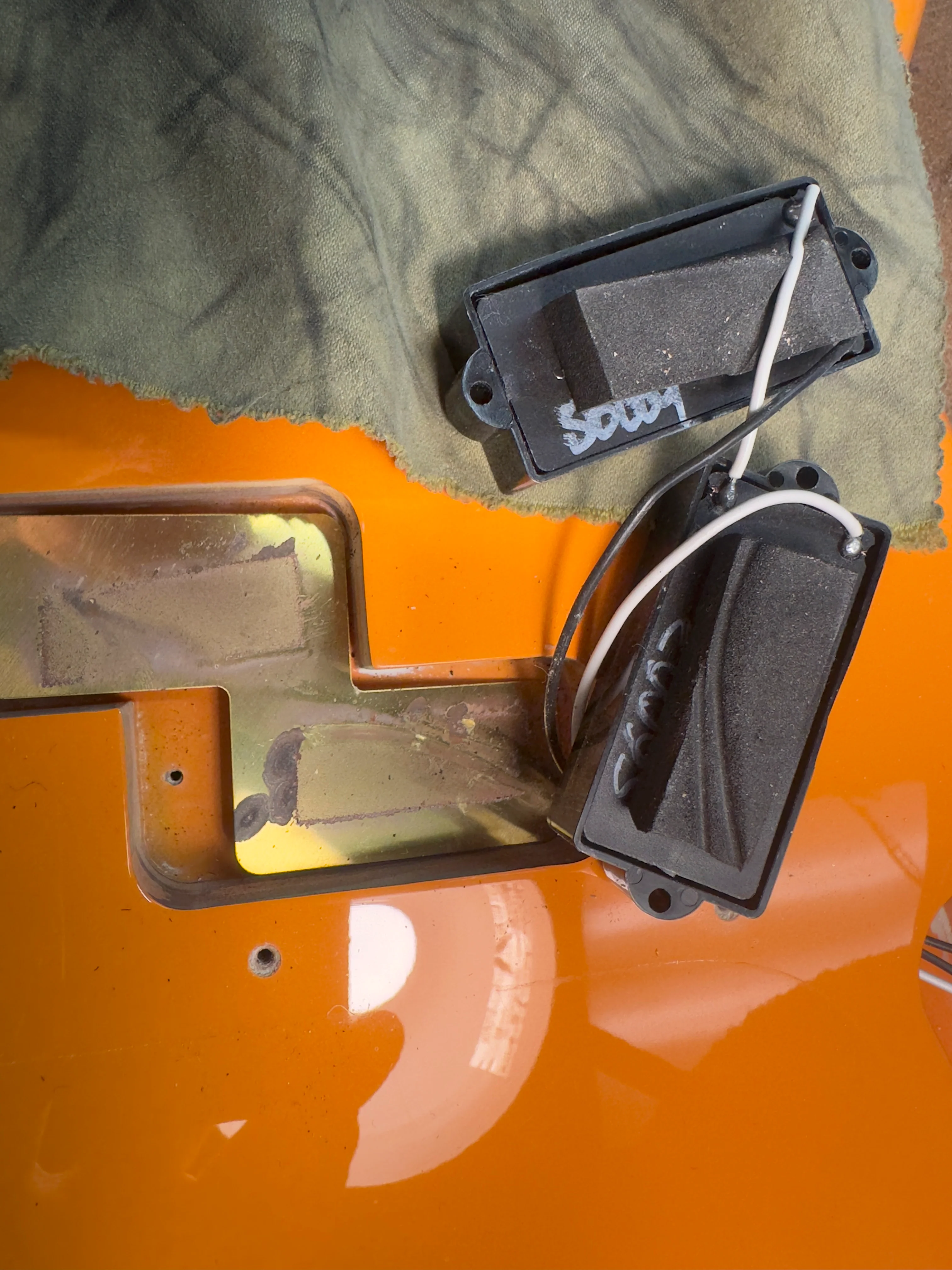 2004 Fender MIJ Capri Orange Precision Bass - Image 22