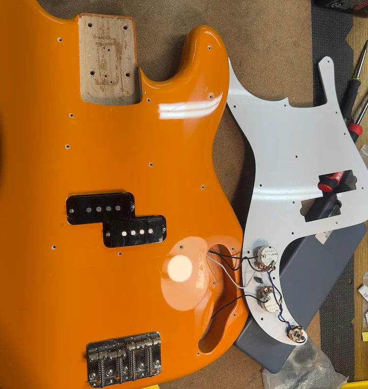 2004 Fender MIJ Capri Orange Precision Bass - Image 23