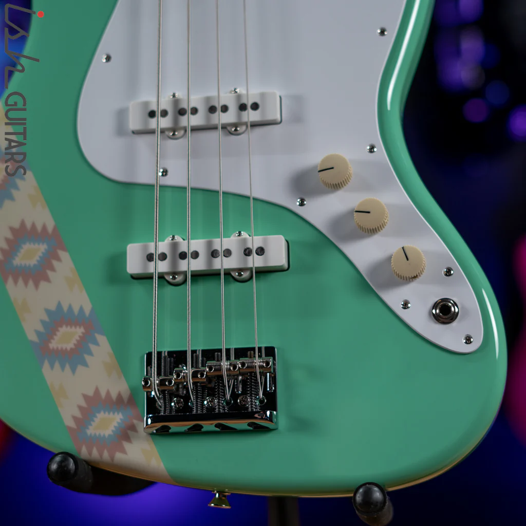 Fender Silent Siren Jazz Bass MIJ Surf Green - Image 4