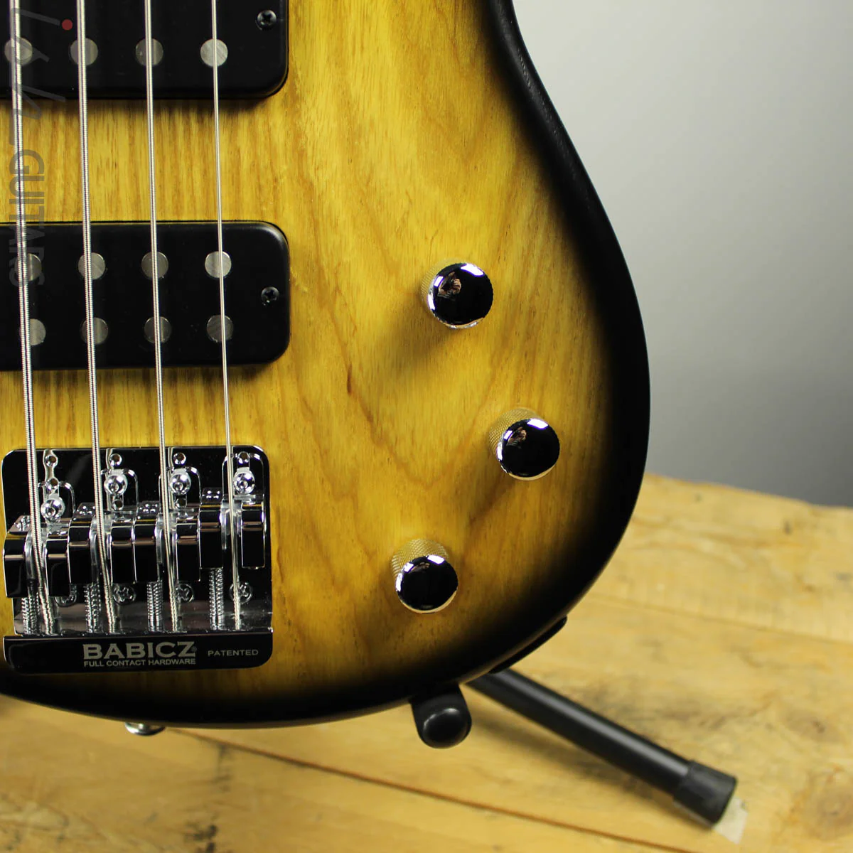 2017 Gibson EB-4 Satin Vintage Sunburst - Image 4