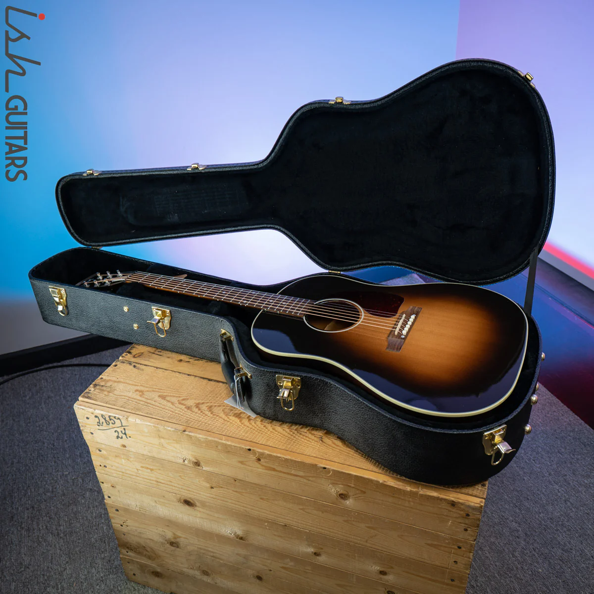 Gibson J-45 Standard - Image 13