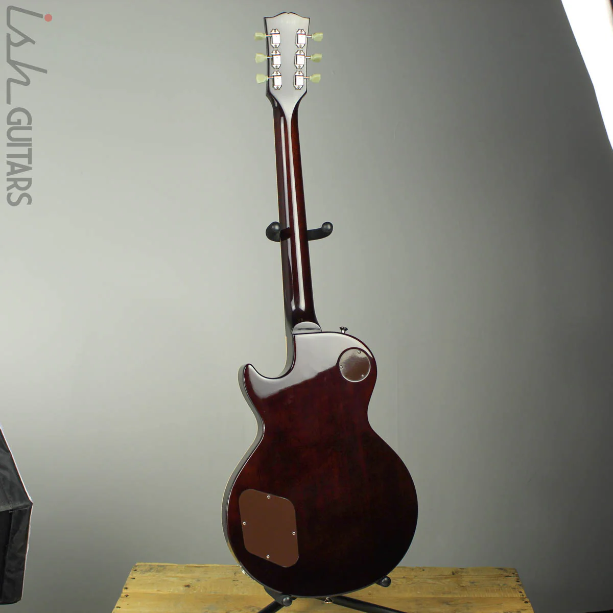2009 Gibson Custom Shop LPR-7 '57 Historic Reissue Les Paul Gold Top - Image 9