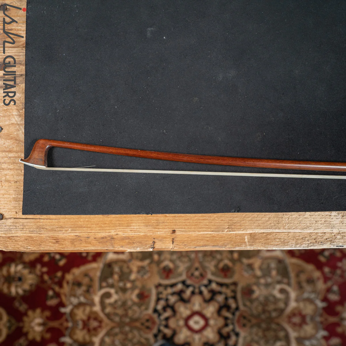 Guy Laurent Workshop Pernambuco Violin Bow - 4/4 size - Round Stick - Silver Mounted - Image 2