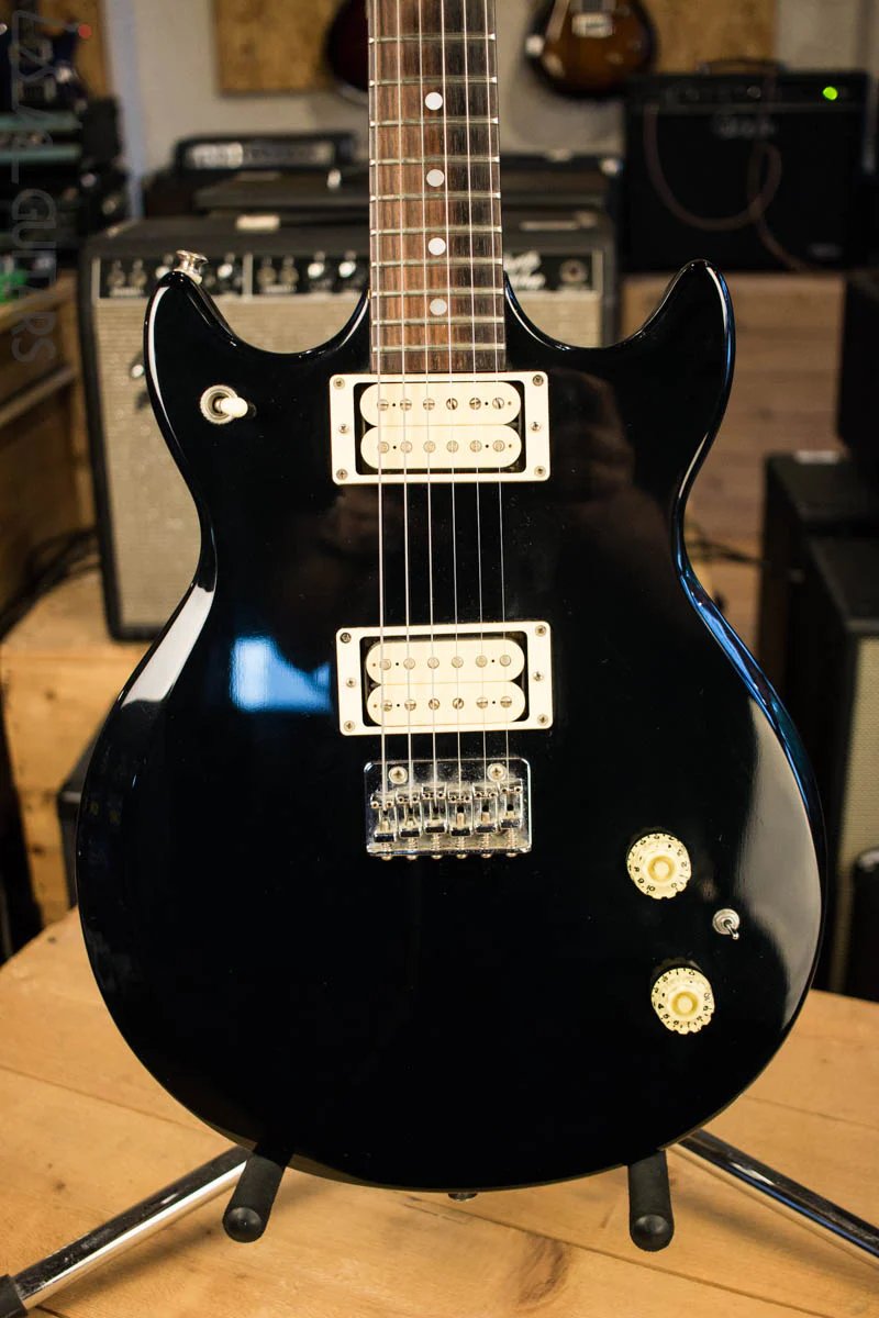 Hondo II Professional Double Cutaway Black