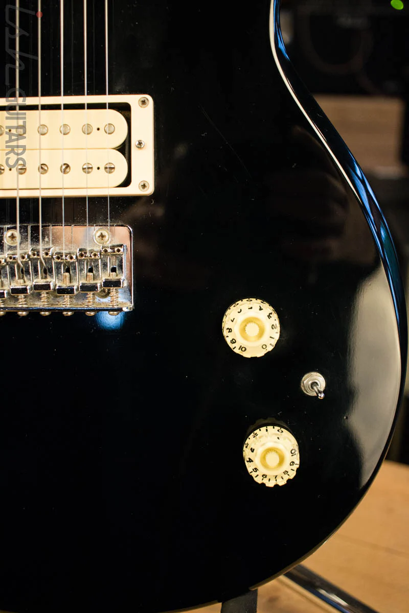 Hondo II Professional Double Cutaway Black - Image 4