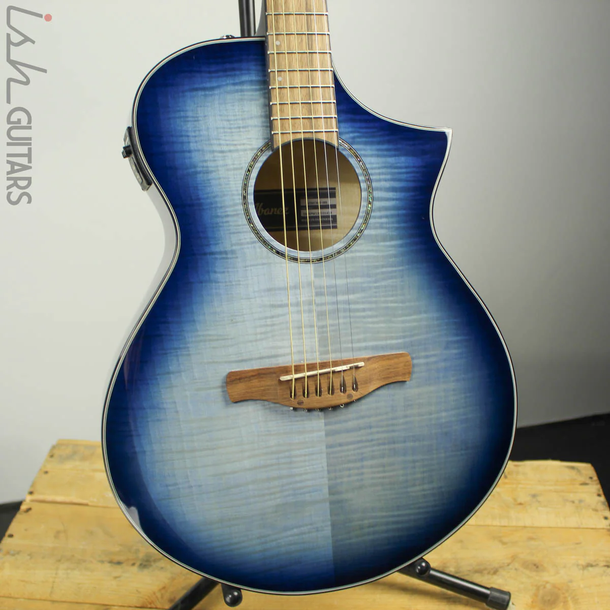 Ibanez AEWC400 Indigo Blue Burst Acoustic Electric