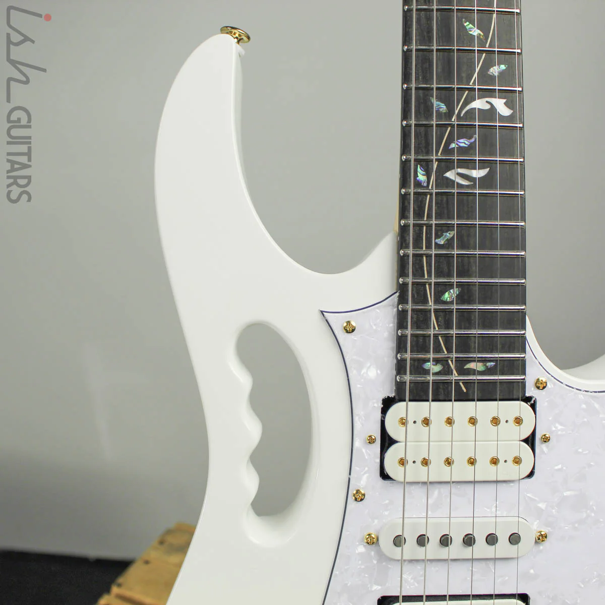 Ibanez Premium Steve Vai JEM7VP White - Image 5