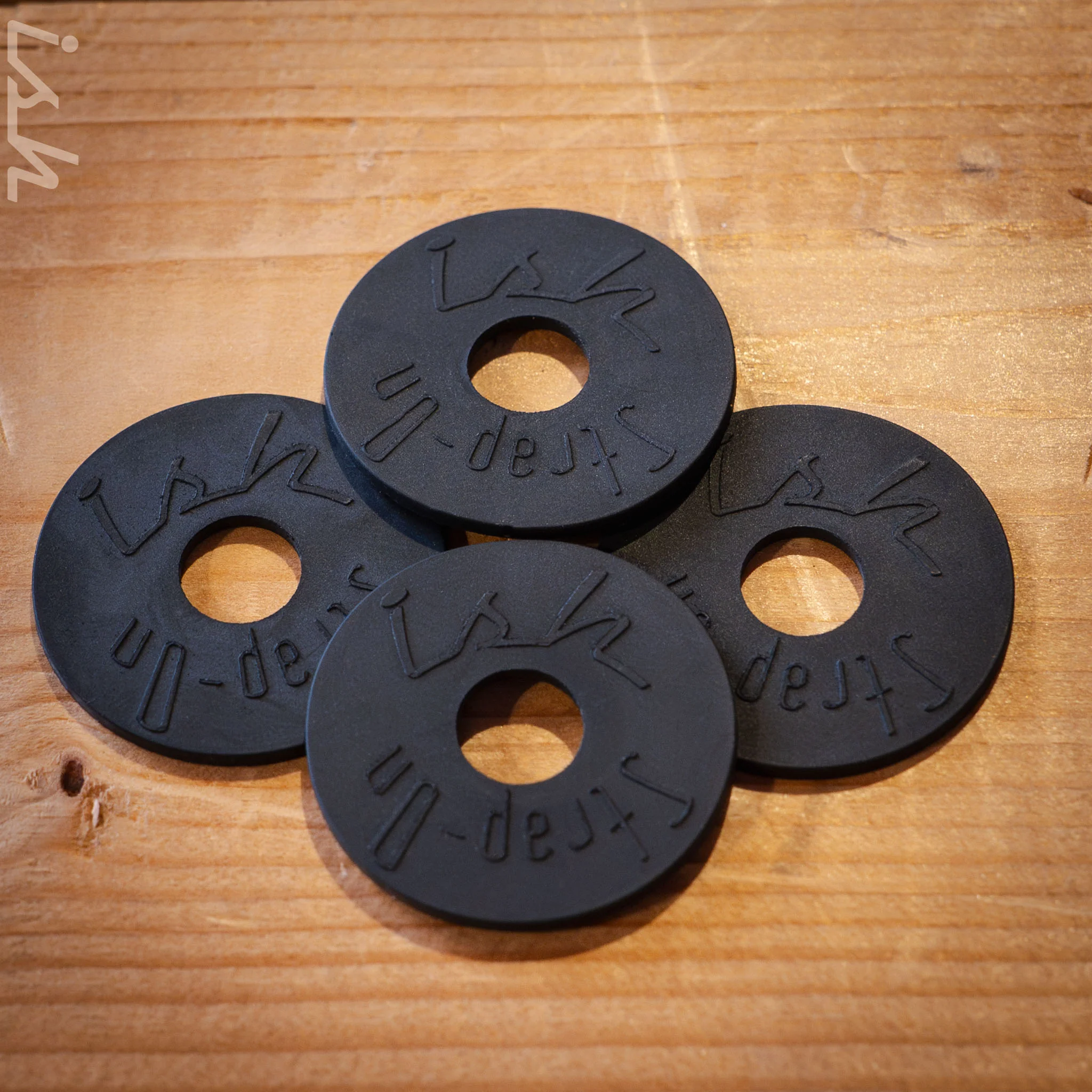 Ish Strap-Ons Recyclable Guitar Strap Locks