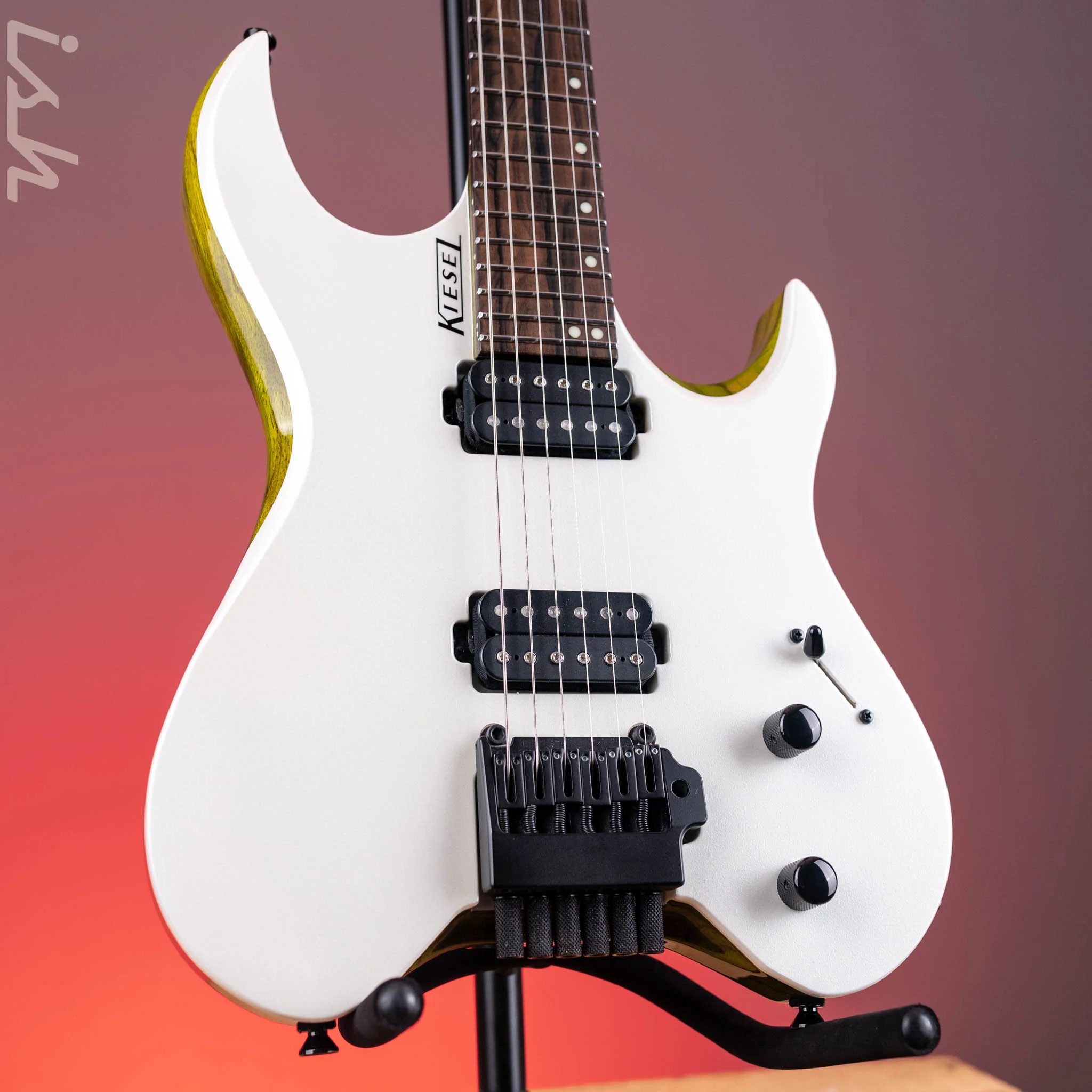 Kiesel Vader 6 Pearl White