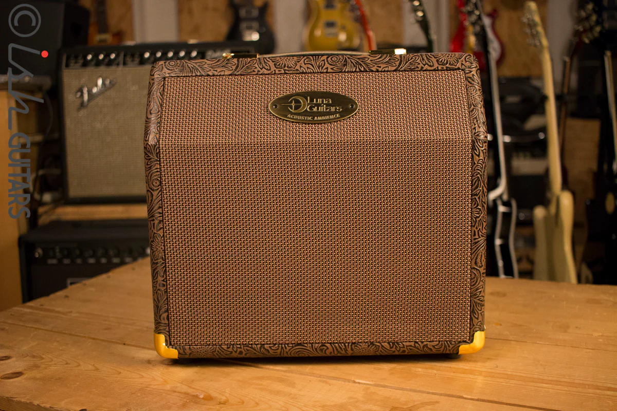 Luna Guitars Acoustic 15C