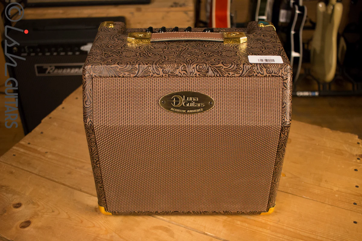 Luna Guitars Acoustic 15C - Image 2