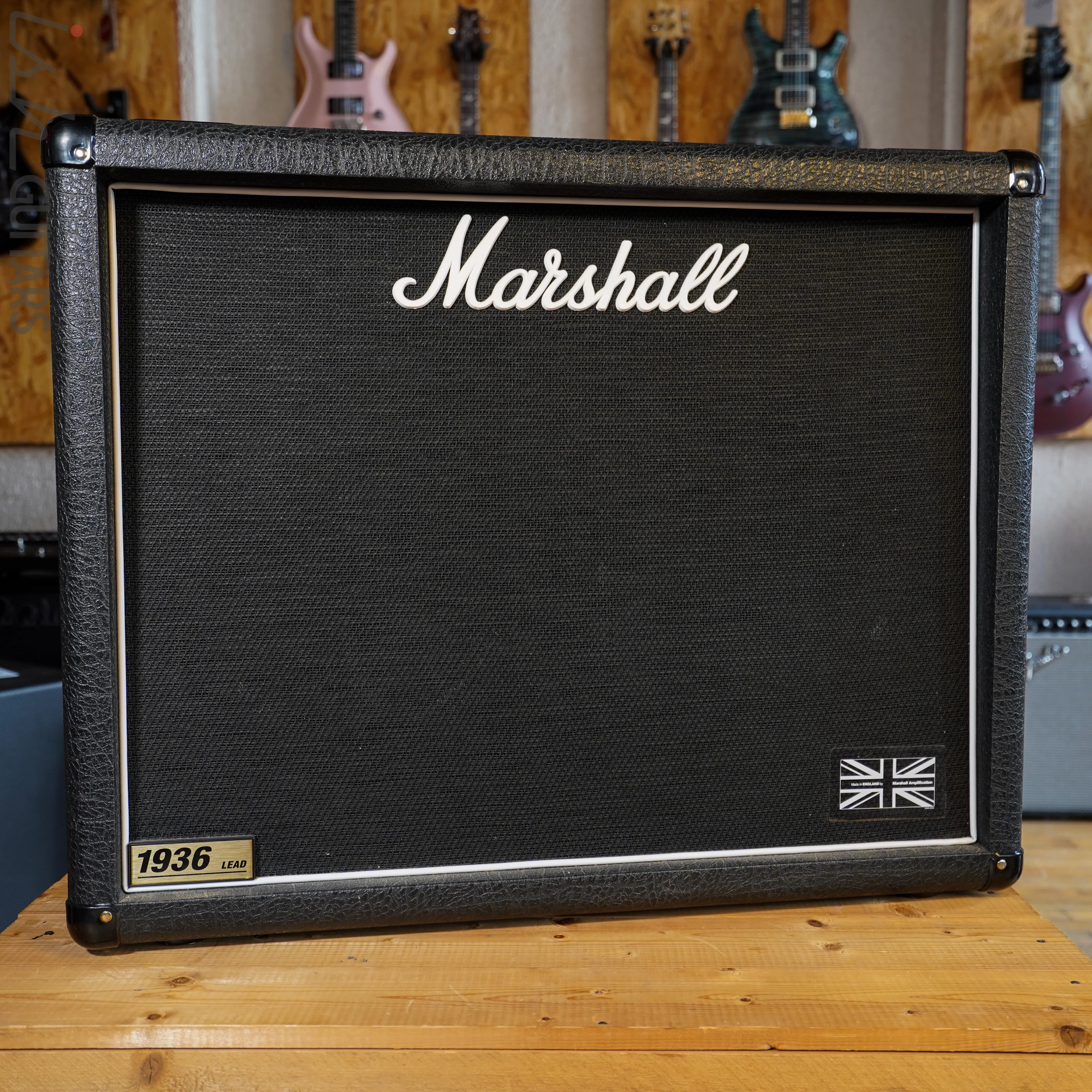 Used Marshall 1936 2x12 Cabinet