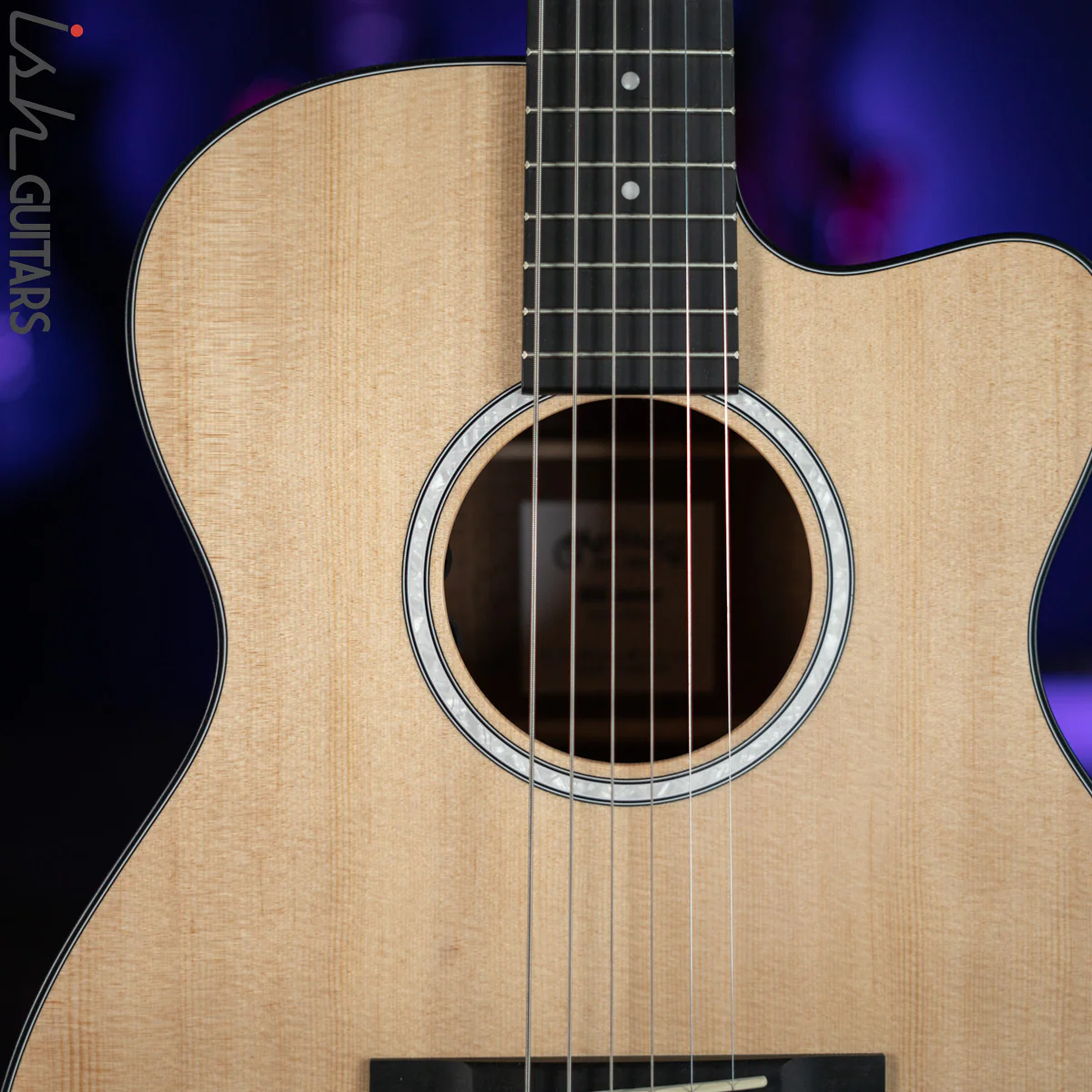 Martin 000CJr-10E Acoustic-Electric Natural Satin - Blemished - Image 3