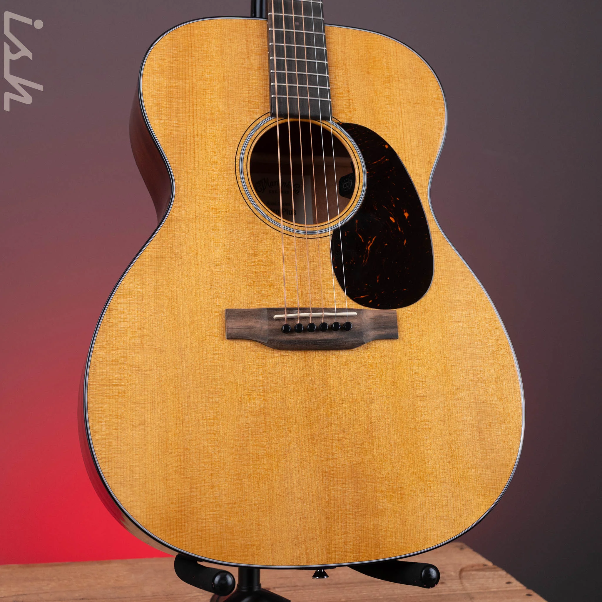 Martin 000E Retro Plus Mahogany Acoustic-Electric Guitar