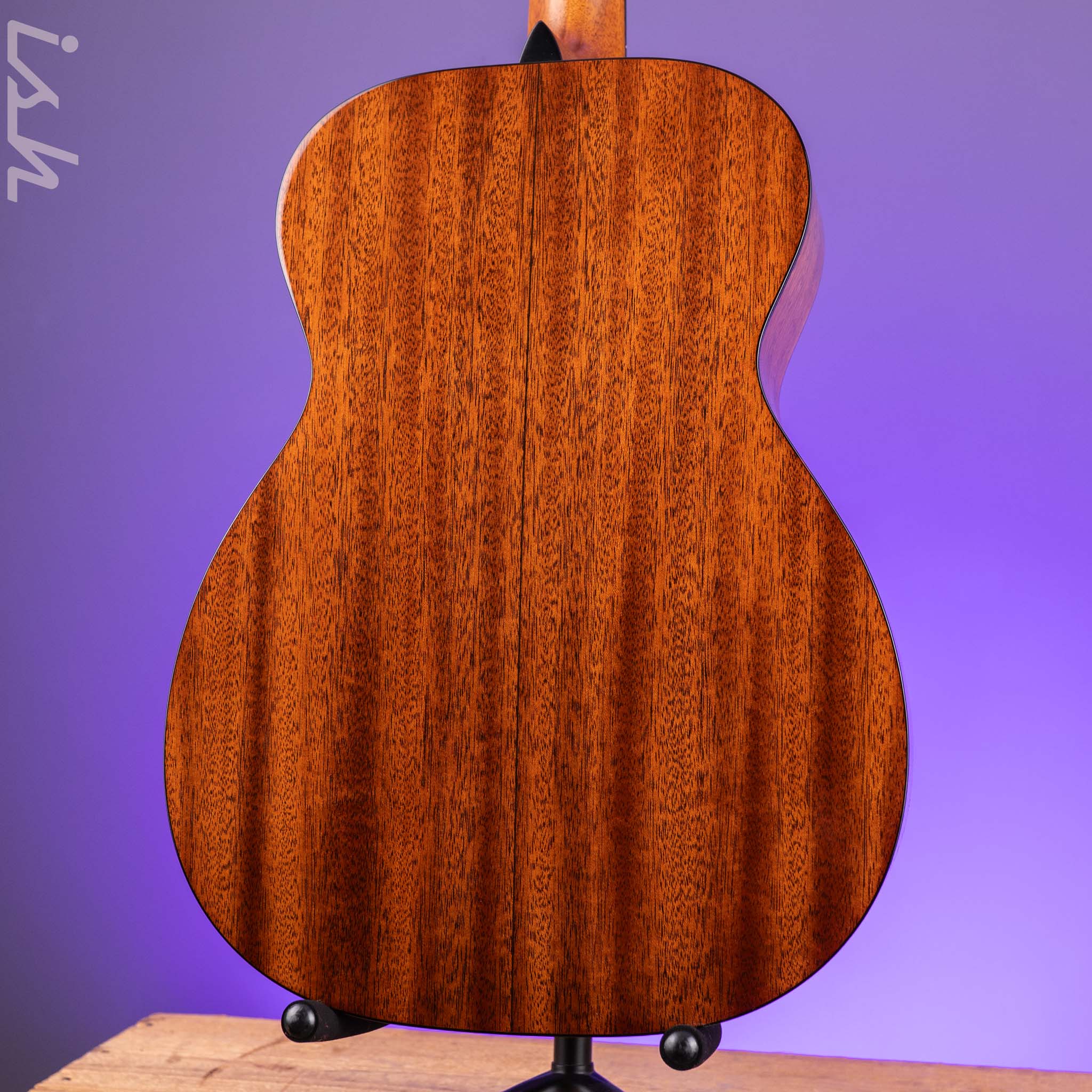 Martin 00DB Jeff Tweedy Reissue - Image 8