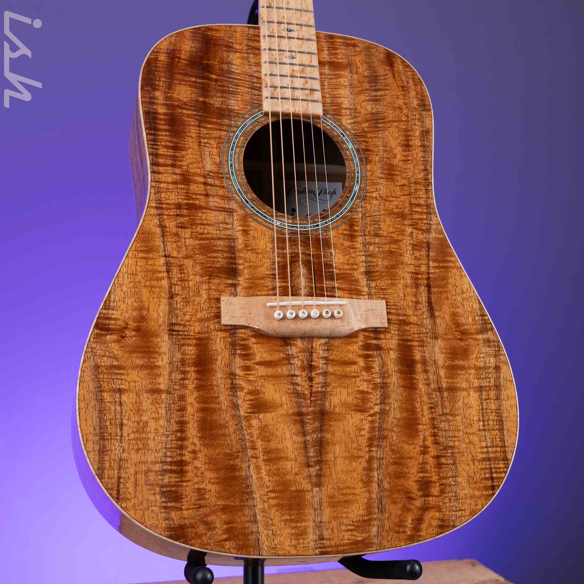 Martin Custom Shop D-28 Style Dreadnought Acoustic Guitar Highly Flamed Koa
