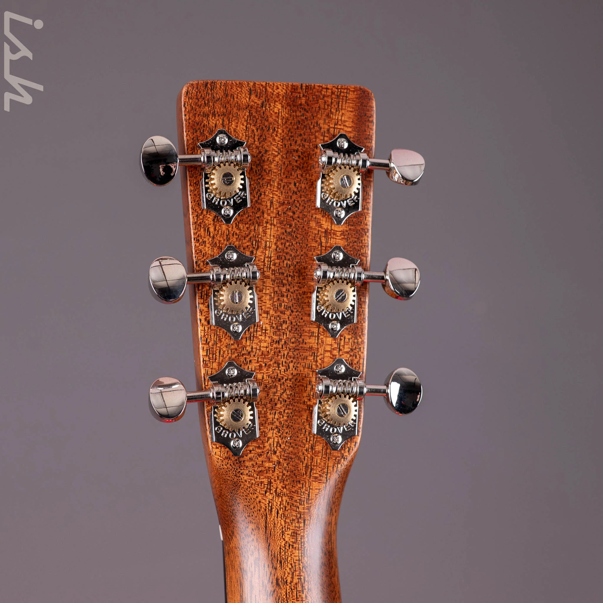 Martin D-18 Molly Tuttle Acoustic Guitar Vintage Sunburst - Image 13