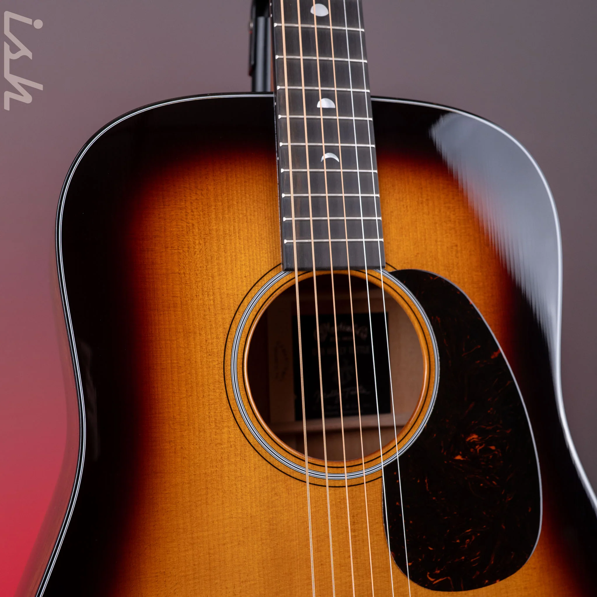 Martin D-18 Molly Tuttle Acoustic Guitar Vintage Sunburst - Image 4