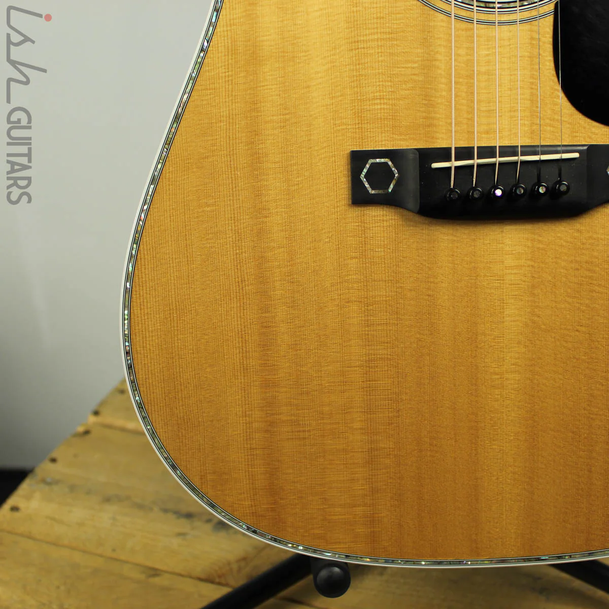 2011 Martin DC Aura Cutaway Acoustic Electric Guitar - Image 4